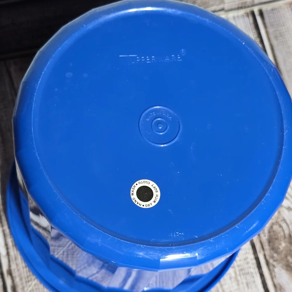 Vintage Tupperware Ice Bucket Blue 1683-3, 1684-2, 1418-1